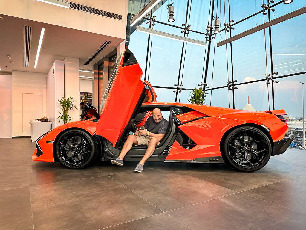 Mario Radosavljevic Lamborghini Revuelto.